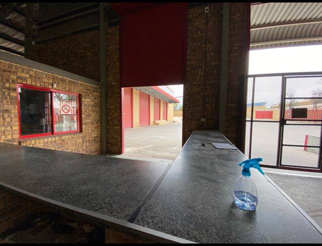 4,670M² WAREHOUSE FOR SALE IN HALFWAY HOUSE